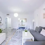 Appartamento Junto Al Mar Piscinas Jardines Wifi