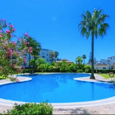 Junto Al Mar Piscinas Jardines Wifi * ماربيا